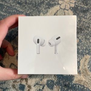 Apple AirPods Pro 1st generation - New In Box